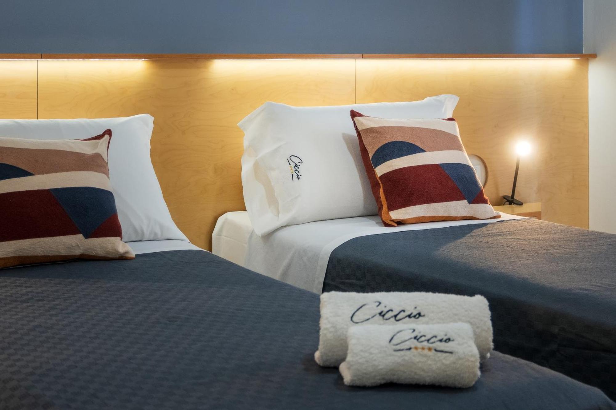 Ciccio Rooms And Breakfast - Self Check-In パレルモ エクステリア 写真
