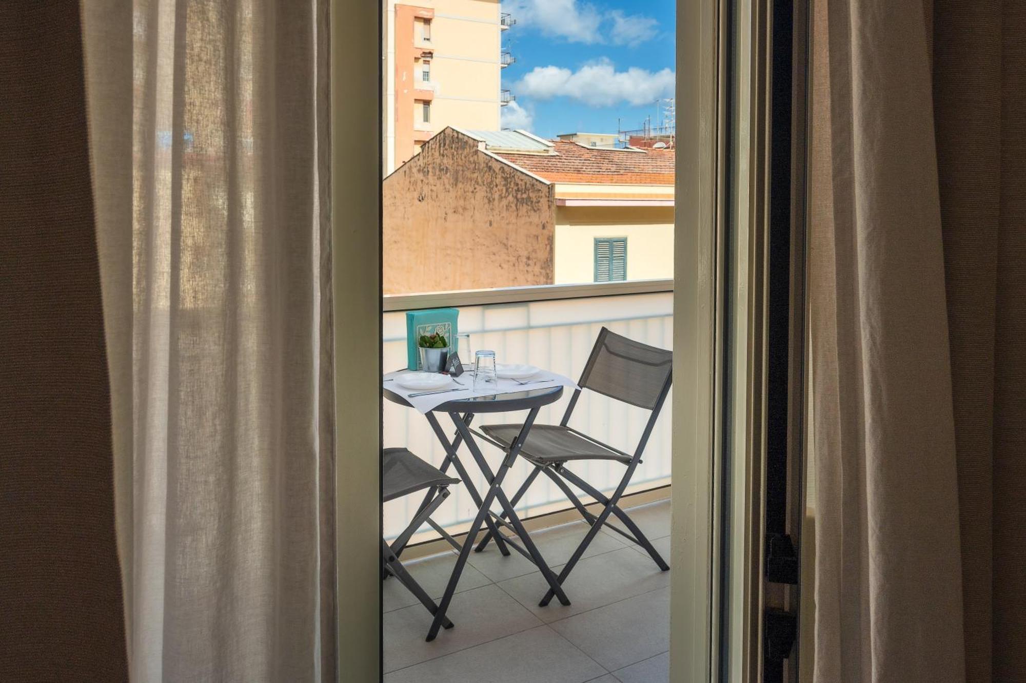 Ciccio Rooms And Breakfast - Self Check-In パレルモ エクステリア 写真