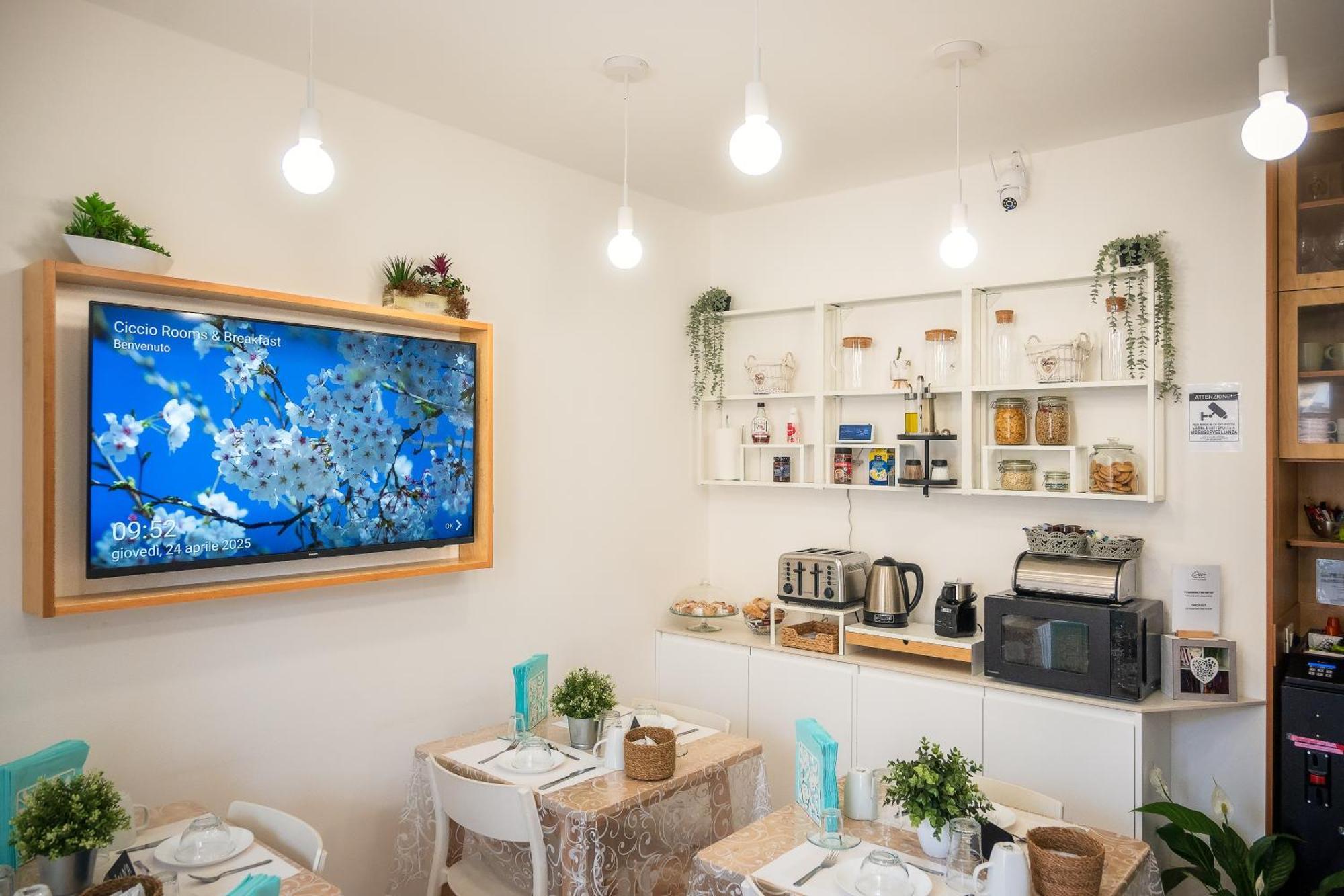 Ciccio Rooms And Breakfast - Self Check-In パレルモ エクステリア 写真