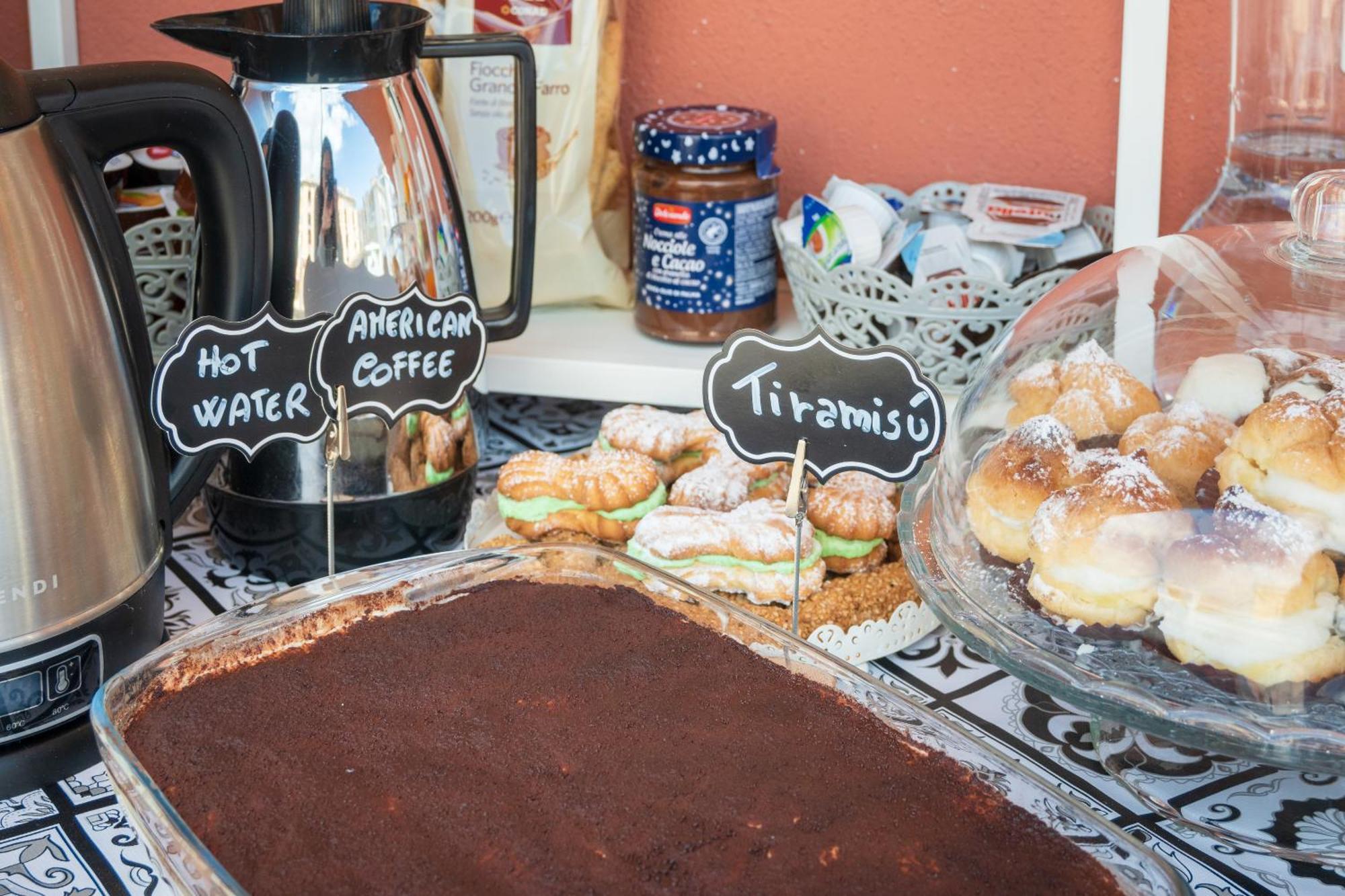 Ciccio Rooms And Breakfast - Self Check-In パレルモ エクステリア 写真